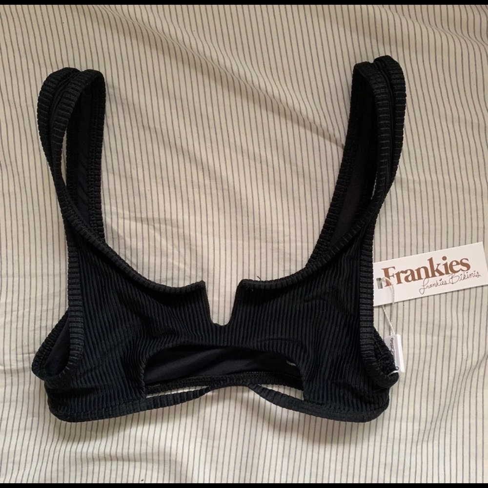 Frankie’s bikini top